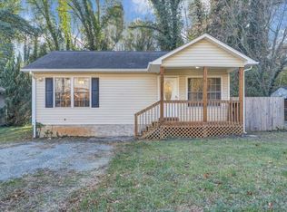 1817 Greenbrier Ave SE, Roanoke, VA 24013