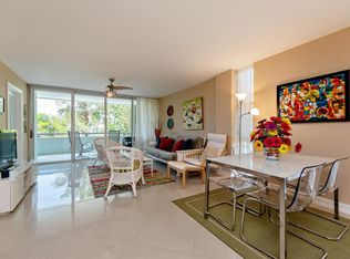 1112 Ocean Ter APT 1B, Delray Beach, FL 33483