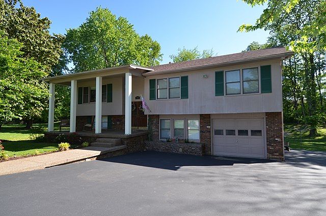 1st image of 115 Central Ave
