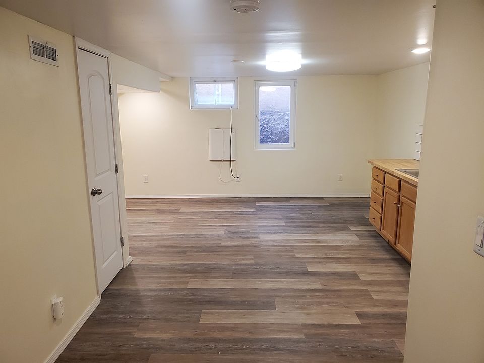 Unit C LR w new window_11092025