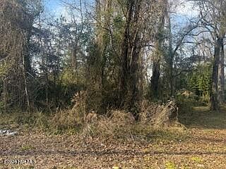 2nd image of 002224 E Near 217 E Clay Street