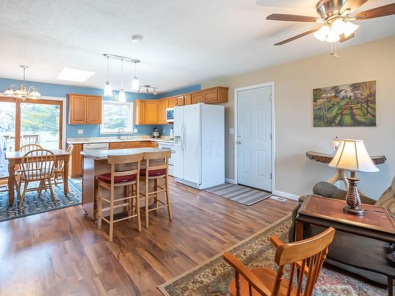 4th image of 8570 Abbot Cove Ave