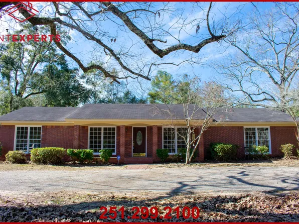 1212 Belle Chene Dr, Mobile, AL 36693