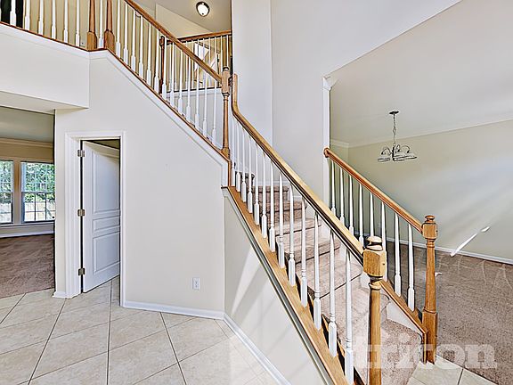 4th image of 1267 Buckingham Cir