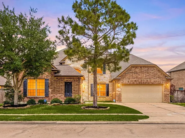 9338 Taylor Cliff Ln, Cypress, TX 77433