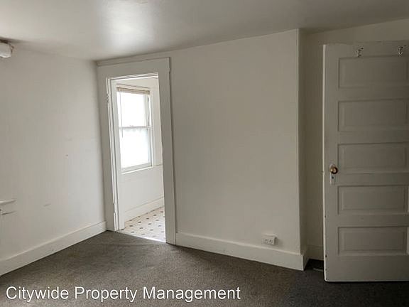 3rd image of 2191 Pine St #9