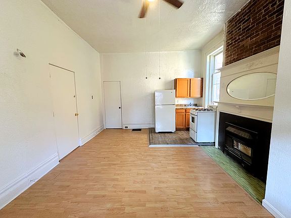 5th image of 350 Stratford Ave APT 1
