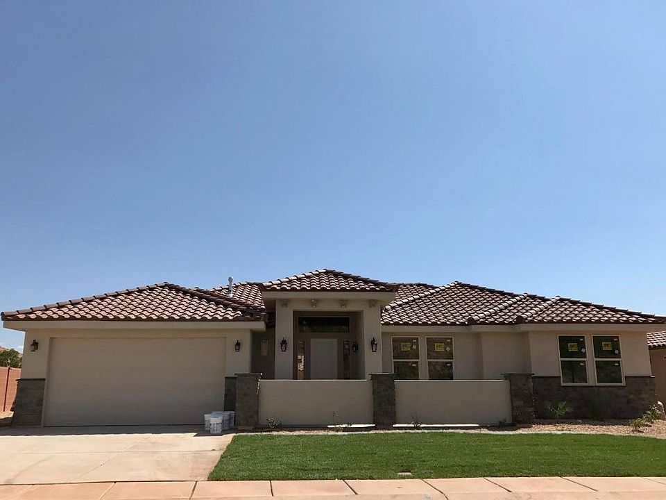 1st image of 978 N Catalpa Dr
