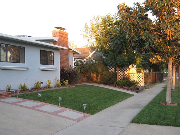 2nd image of 12333 Stagg St