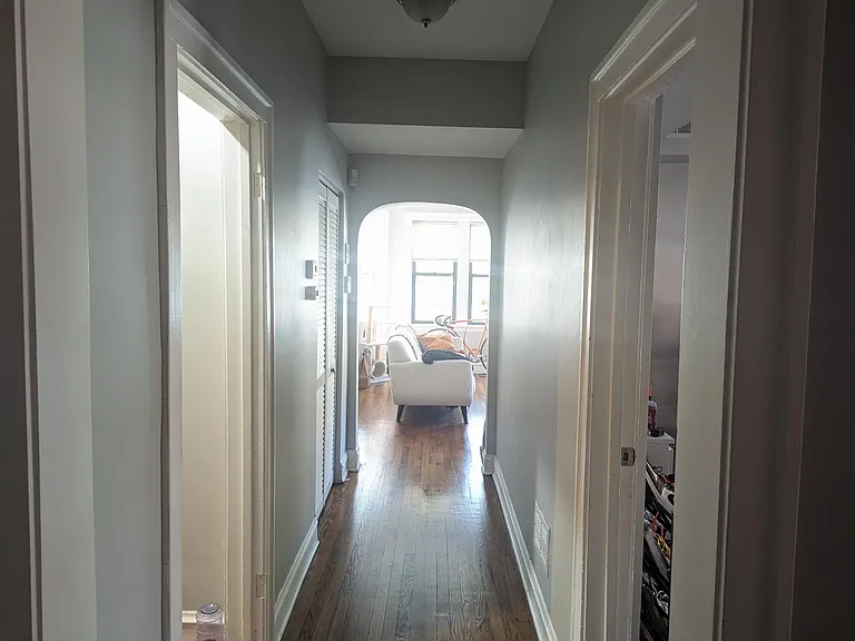 2119 N Campbell Ave #2F — Photo 4