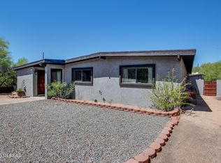 7841 N Village Ave, Oro Valley, AZ 85704