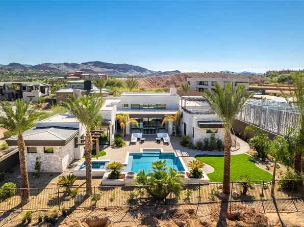 40 Reflection Shores Ln, Henderson, NV 89011