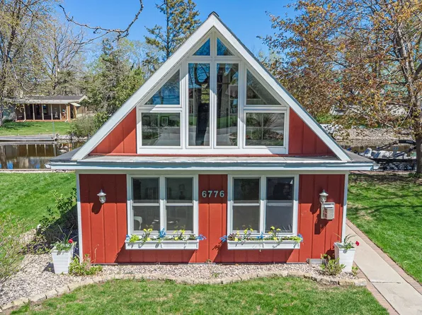6776 Sunset Trl, Winneconne, WI 54986