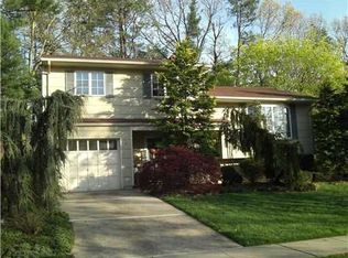 4 Cherryhill Rd, Milltown, NJ 08850