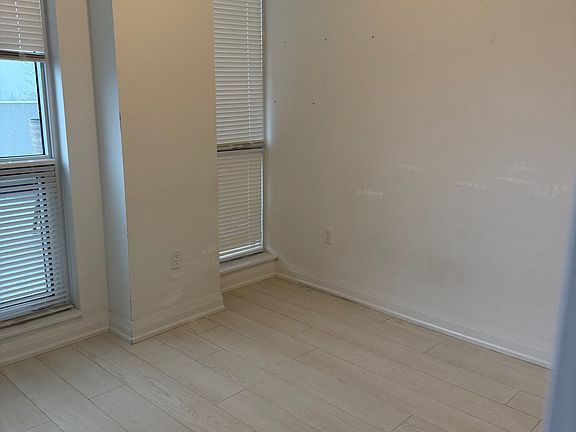 5th image of 26 Gibbs Rd #731