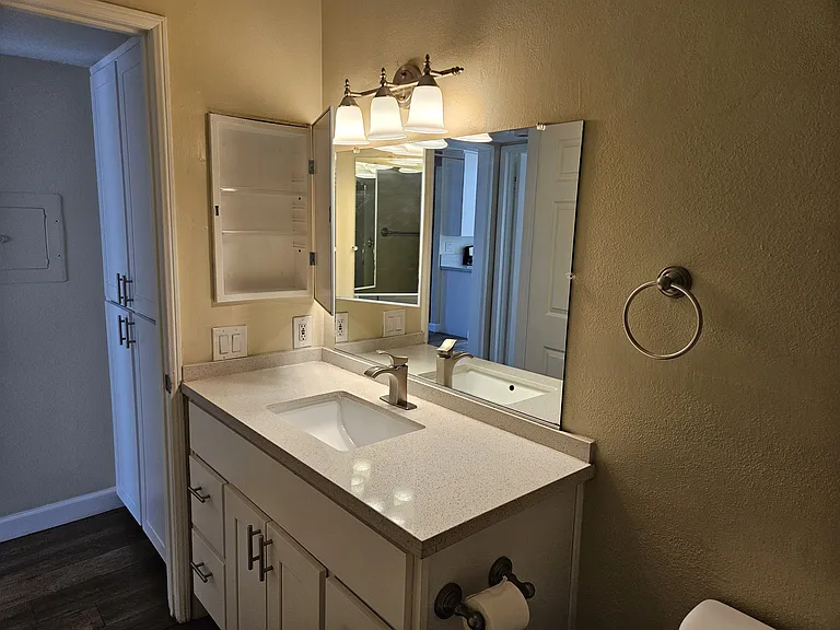 7504 Sepulveda Blvd #103 — Photo 19