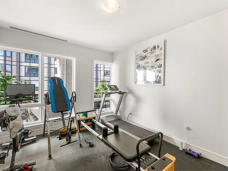 50 Battery St #103-104 — Photo 28