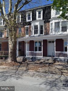 350 Harris St, Harrisburg, PA, 17102