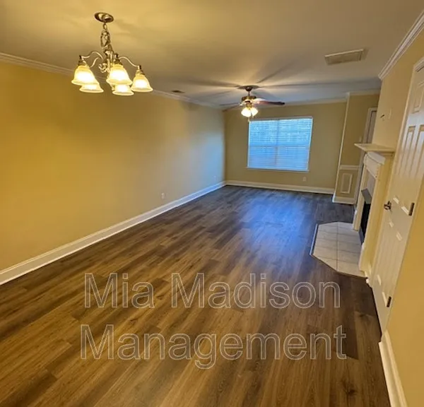 14 Winter Lake Cir — Photo 5
