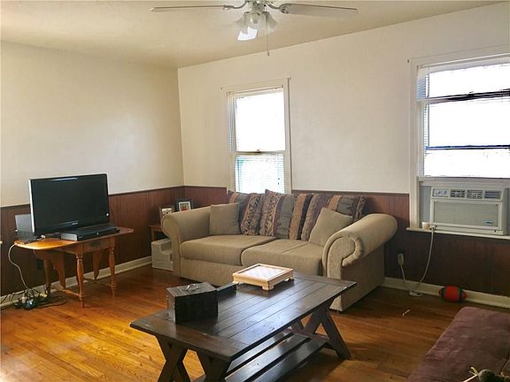 2nd image of 901 Ohio Ave APT 4