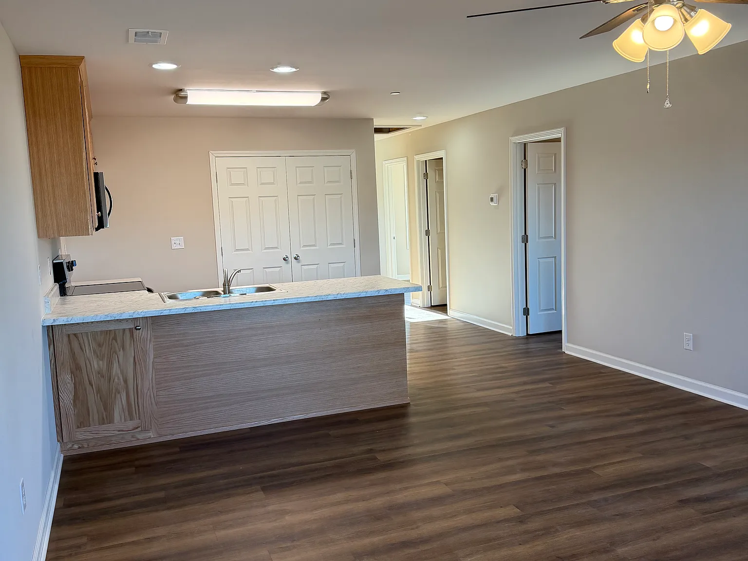 160 Baker Rd — Photo 3