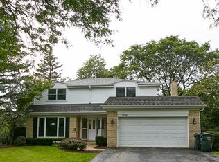 1336 W Hampton Pl, Palatine, IL 60067