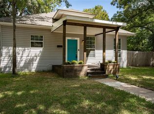 106 Howard St, Terrell, TX 75160