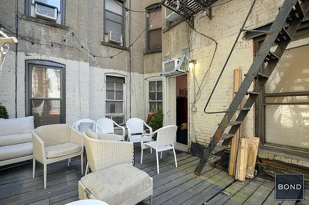 Rented by Bond New York | media 18