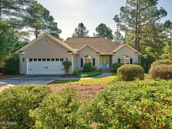 4 Sugar Pine Drive, Pinehurst, NC 28374