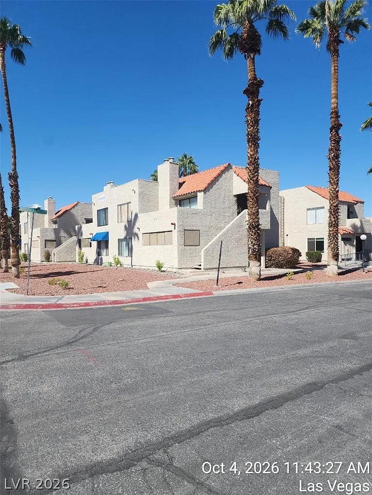 2 bed, 2.0 bath, 981 sqft, $1,500 — Photo 1