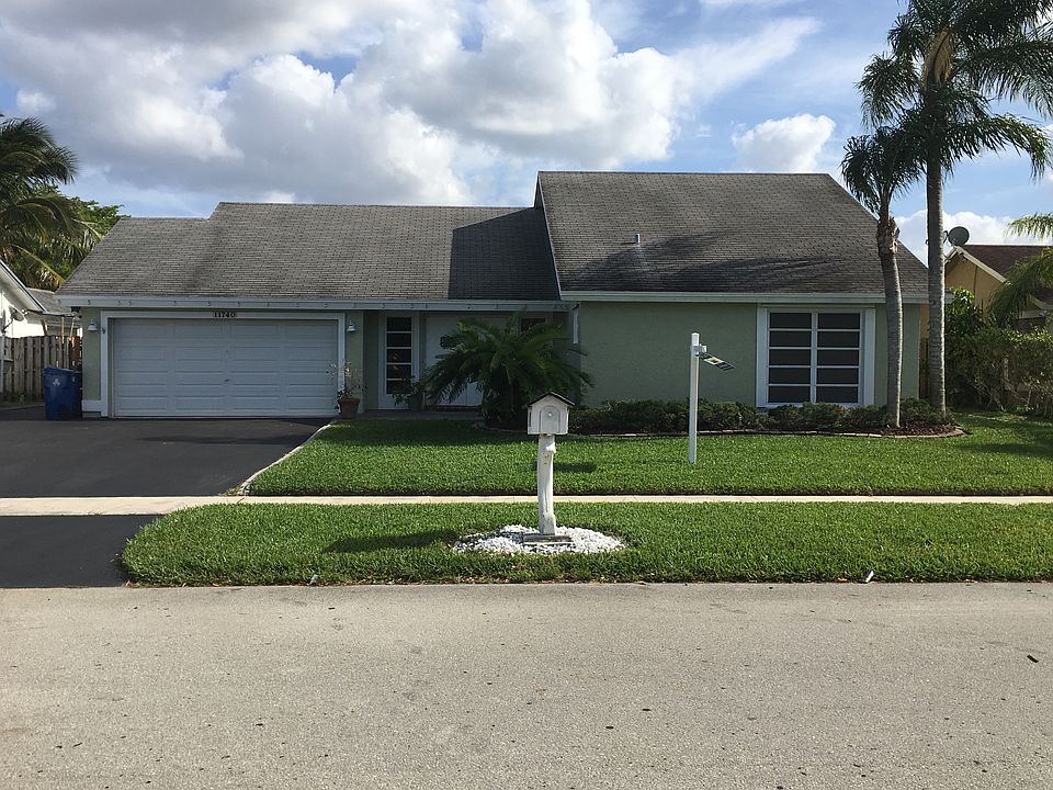 1st image of 11740 NW 37th St