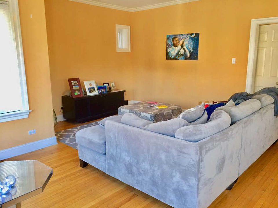 2nd image of 6459 S Rockwell St