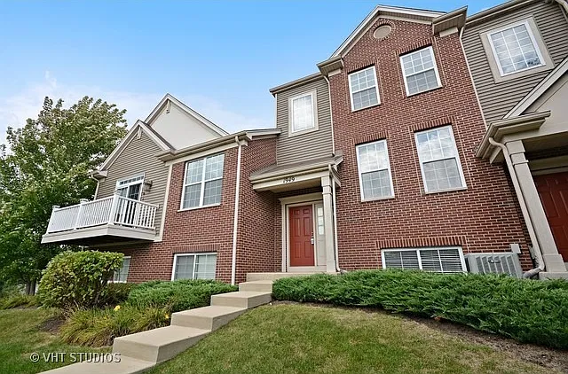 1949 Oxley Cir