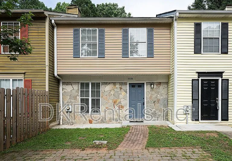 3538 Kennesaw Station Dr NW — Photo 1