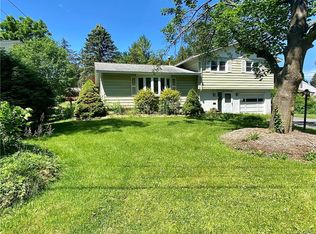7226 Coventry Rd N, East Syracuse, NY 13057