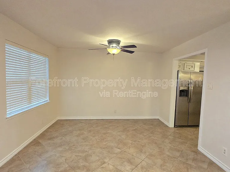 7609 Linkside St — Photo 34