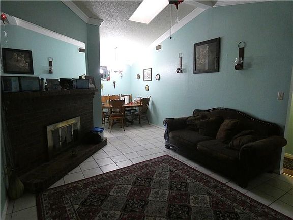 3rd image of 1310 Belinda Ct
