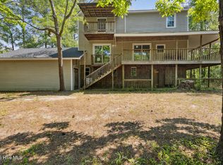 975 River Bend Drive, Burgaw, NC 28425