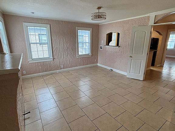 3rd image of 103 N Delaware Ave