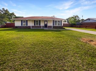 105 Underbrush Ct, Moncks Corner, SC 29461