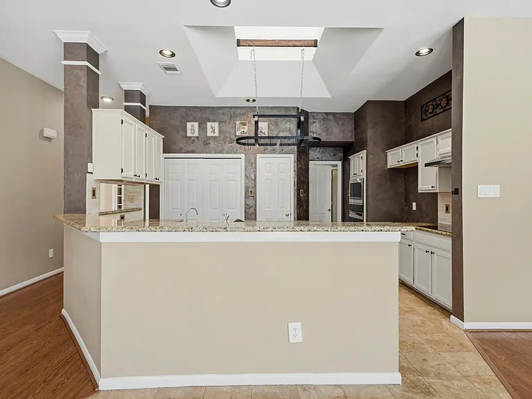 1638 Almond Brook Ln — Photo 14