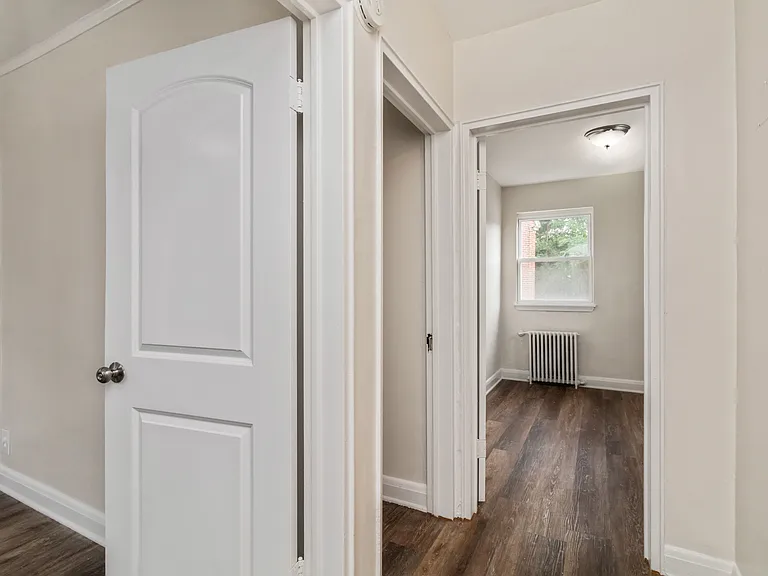 2915 Oakford Ave — Photo 9