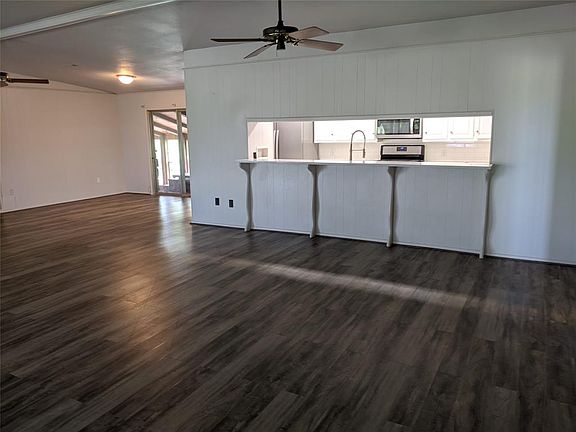 3rd image of 230 Rose Hall Ct #1