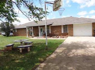 182727 N 2800th Rd, Comanche, OK 73529