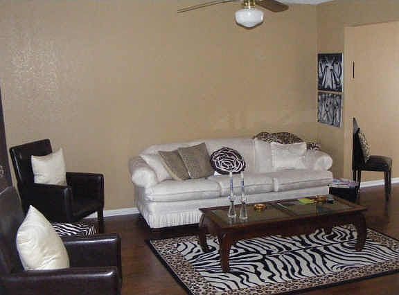 5th image of 8404 Creekbluff Dr