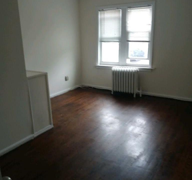 2nd image of 828 Harrison St Floor 2