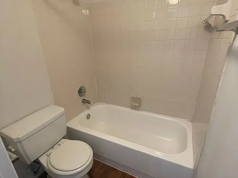 718 Executive Center Dr #36-7-36 — Photo 13