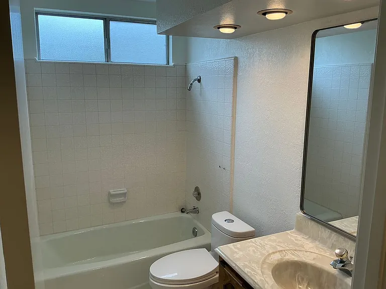 1920 Alto Ln — Photo 30