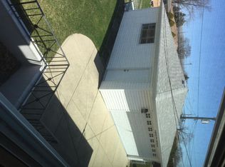 8426 W Johanna Dr, Niles, IL 60714