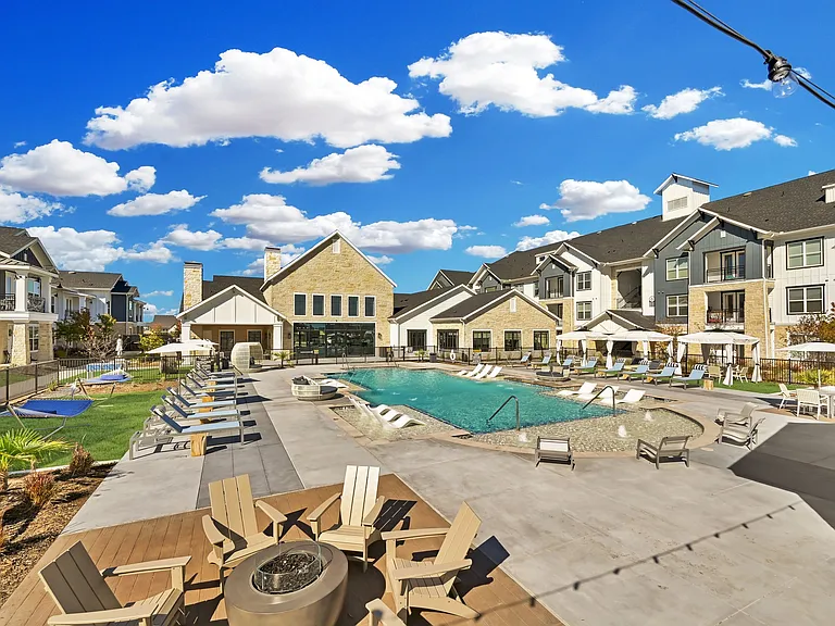 Resort-Style Pool